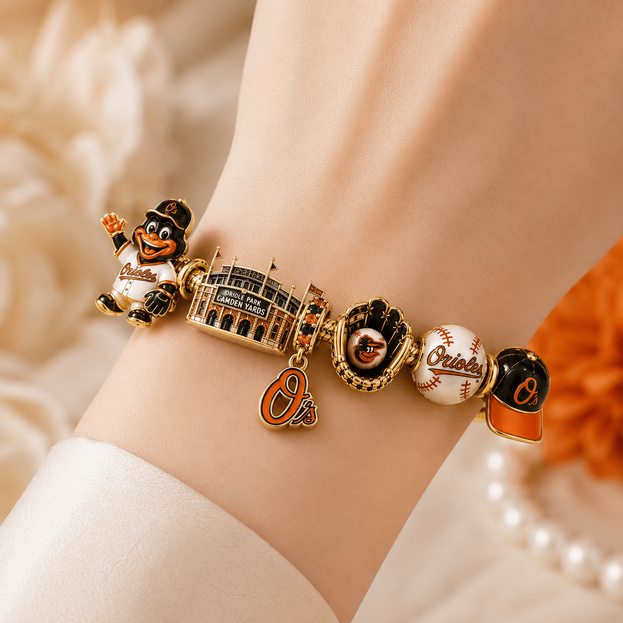 BTMO Gold Charm Bracelet Set BMD
